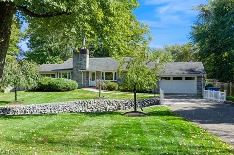 628 Mountain Ave, Bound Brook, NJ 08805