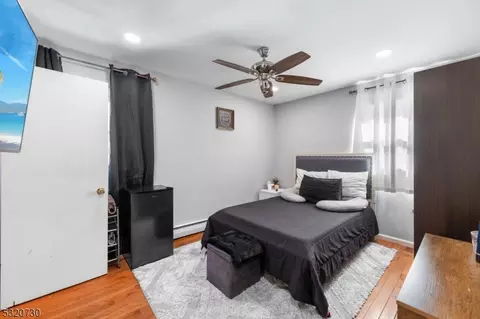 130 3rd St, Middlesex, NJ 08846 photo 5
