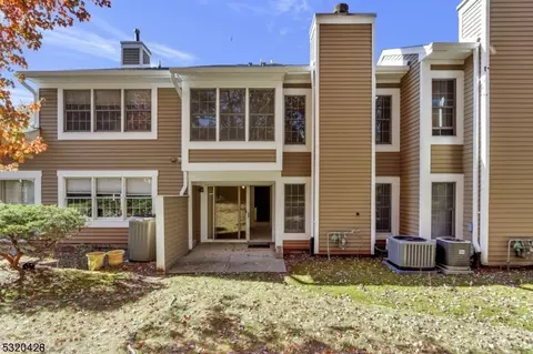 9 Eton Ct, Bedminster, NJ 07921 photo 25