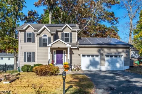 9 Selma Blvd, Randolph, NJ 07869
