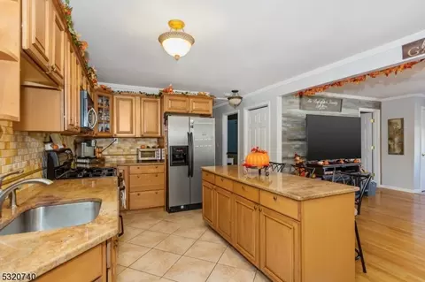 17 Stylon Rd, Wayne, NJ 07470 photo 10