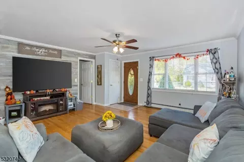 17 Stylon Rd, Wayne, NJ 07470 photo 6