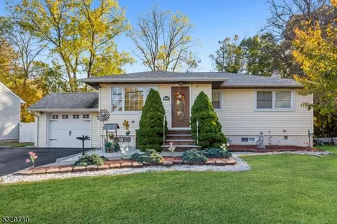 17 Stylon Rd, Wayne, NJ 07470 photo 3