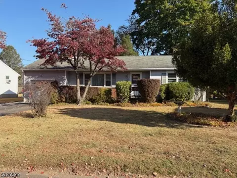 304 Lucia Ave, Middlesex, NJ 08846
