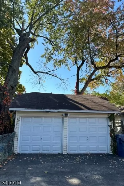 335 Parker Ave, Hackensack, NJ 07601 photo 5