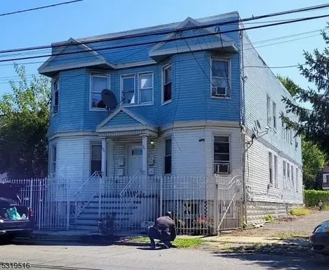 72-76 Speedway Ave, Newark, NJ 07106