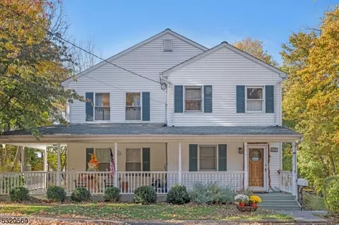 223 W Chrystal St, Randolph, NJ 07869