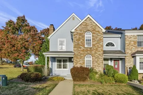 55 Chetwood Ct, Hillsborough, NJ 08844