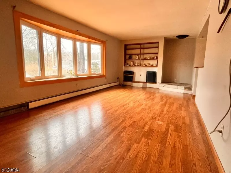  151 Barry Dr N, Vernon Twp, NJ 07422 photo 7