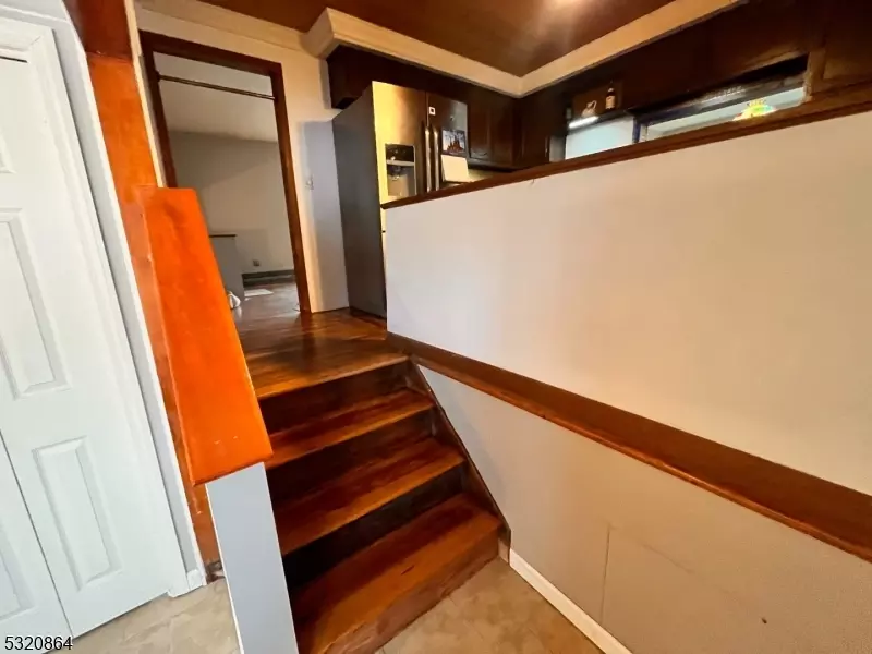  151 Barry Dr N, Vernon Twp, NJ 07422 photo 15