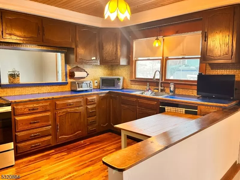  151 Barry Dr N, Vernon Twp, NJ 07422 photo 12