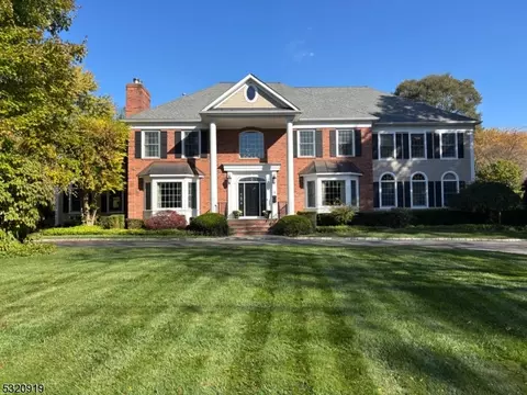 3 Eton Rd, Livingston, NJ 07039