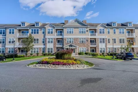 2312 Pierce Ln #2312, Wharton, NJ 07885