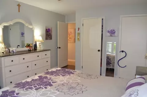 37 Hanover Sq # E, Middlesex, NJ 08846 photo 10