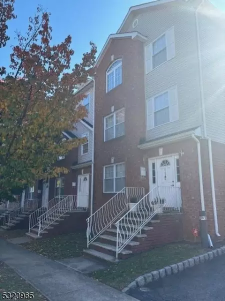 376 Prospect St #F, East Orange, NJ 07017