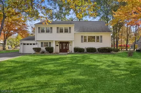 64 Primrose Dr, New Providence, NJ 07974