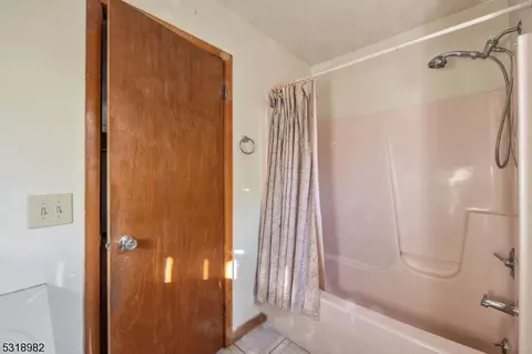 33 Crescent Rd, Wanaque, NJ 07465 photo 16