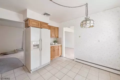 33 Crescent Rd, Wanaque, NJ 07465 photo 11