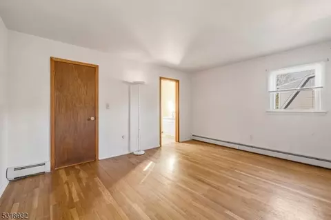 33 Crescent Rd, Wanaque, NJ 07465 photo 12