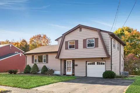33 Crescent Rd, Wanaque, NJ 07465 photo 2