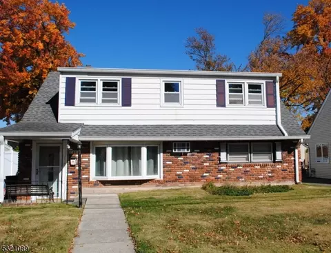 146 Stewart Ter, Totowa, NJ 07512