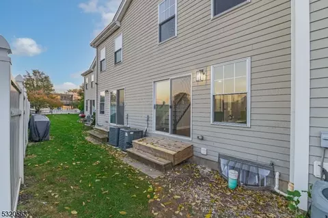 108 Berry St, Hackensack, NJ 07601 photo 32