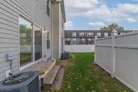 108 Berry St, Hackensack, NJ 07601 photo 31
