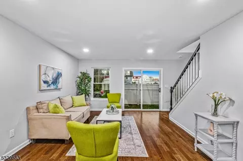 108 Berry St, Hackensack, NJ 07601 photo 14