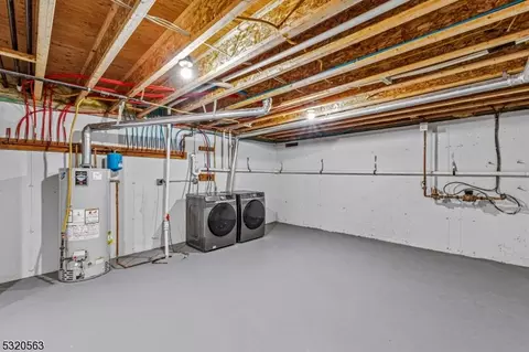 108 Berry St, Hackensack, NJ 07601 photo 30