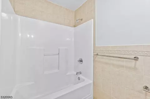 108 Berry St, Hackensack, NJ 07601 photo 21