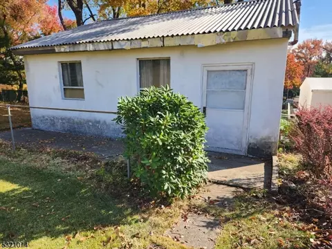 80 Forest Ave, Paramus, NJ 07652 photo 32