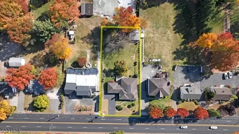 80 Forest Ave, Paramus, NJ 07652 photo 37