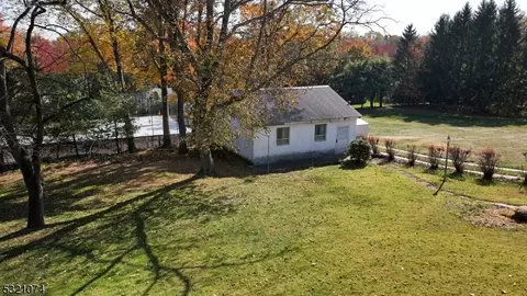 80 Forest Ave, Paramus, NJ 07652 photo 41
