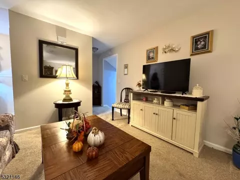 3 Hillside Ct, Clinton, NJ 08809 photo 13