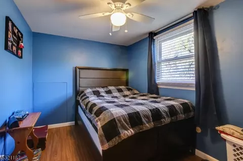 13 Park Pl, Middlesex, NJ 08846 photo 17