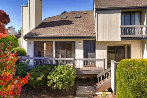168 Locust Ln, Basking Ridge, NJ 07920