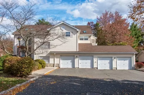 136 Potomac Dr, Basking Ridge, NJ 07920 photo 2