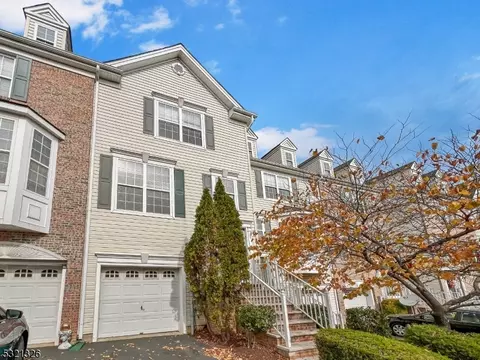 27 Hope St, Phillipsburg, NJ 08865