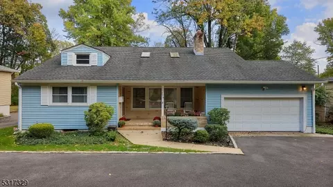 274 Mountain Aveune, Berkeley Heights, NJ 07922