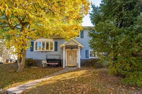 1773 Montgomery St, Rahway, NJ 07065