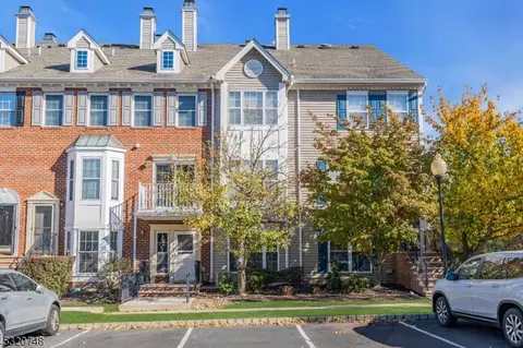 705 Dunn Cir, Bridgewater, NJ 08807