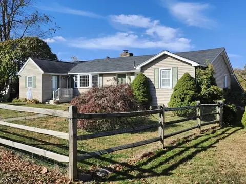 235 N Prospect St, Phillipsburg, NJ 08865