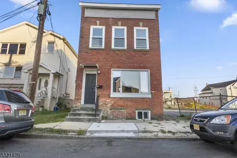 10 N 9th St, Belleville, NJ 07109