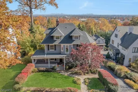39 Lloyd Rd, Montclair, NJ 07042 photo 42