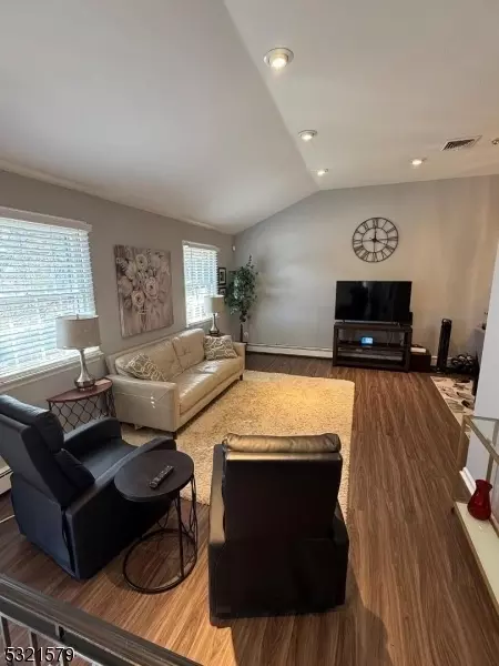 30 Marlo Rd, Wayne, NJ 07470 photo 8