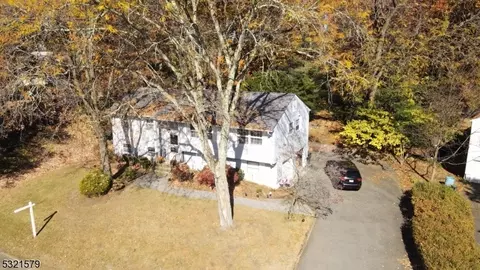 30 Marlo Rd, Wayne, NJ 07470 photo 4
