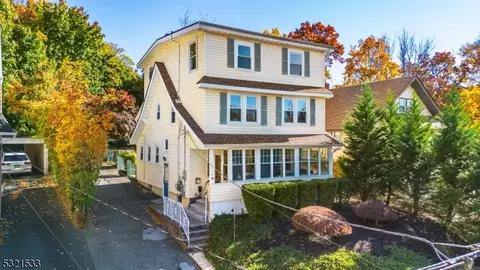 10 Caton Ter, Caldwell, NJ 07006
