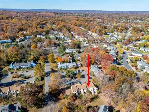 602 Maplecrest Rd, Edison, NJ 08820 photo 40