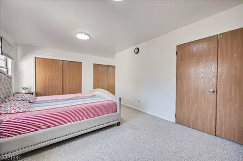 602 Maplecrest Rd, Edison, NJ 08820 photo 28