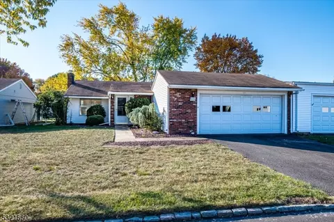 39 Haddon Rd # A, Monroe Township, NJ 08831